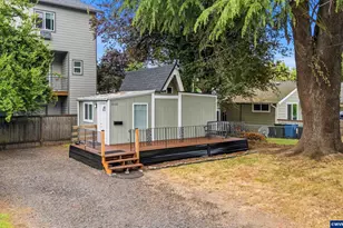 370 24th St NE, Salem, OR 97301 - Photo 10