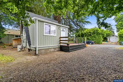 370 24th St NE, Salem, OR 97301 - Photo 12