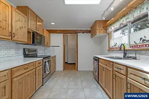 1420 23rd St NE, Salem, OR 97301 - Photo 18