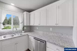 1176 Grove St, Lebanon, OR 97355 - Photo 22