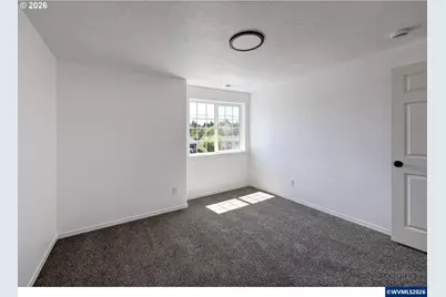 1041 Fabry Rd SE, Salem, OR 97306 - Photo 12