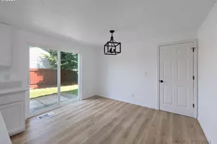 1041 Fabry Rd SE, Salem, OR 97306 - Photo 6