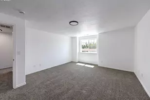 1041 Fabry Rd SE, Salem, OR 97306 - Photo 8
