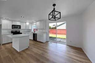 1041 Fabry Rd SE, Salem, OR 97306 - Photo 8