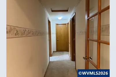 1344 Regency Dr, Eugene, OR 97401 - Photo 28