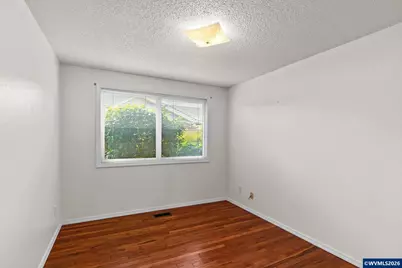 2120 NW Kings Bl, Corvallis, OR 97330 - Photo 18