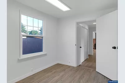 2010 E 1st Av, Albany, OR 97321 - Photo 16