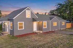 2010 E 1st Av, Albany, OR 97321 - Photo 2