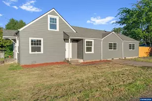2010 E 1st Av, Albany, OR 97321 - Photo 44