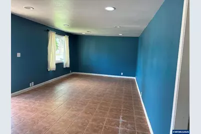 425 Boatlanding St, Independence, OR 97351 - Photo 4