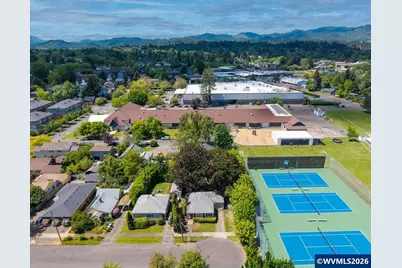 744 NW 17th St, Corvallis, OR 97330 - Photo 22