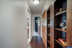 2266 Ironwood St, Eugene, OR 97401 - Photo 22