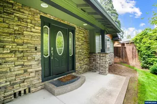 2266 Ironwood St, Eugene, OR 97401 - Photo 24