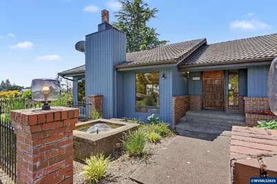 10725 Oak Dr SE, Salem, OR 97306 - Photo 2