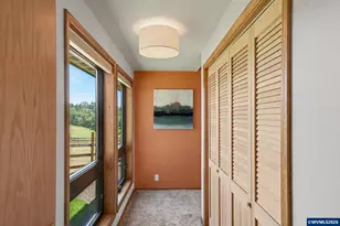 10725 Oak Dr SE, Salem, OR 97306 - Photo 22