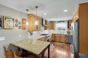 695 Snow White Way SE, Salem, OR 97302 - Photo 14