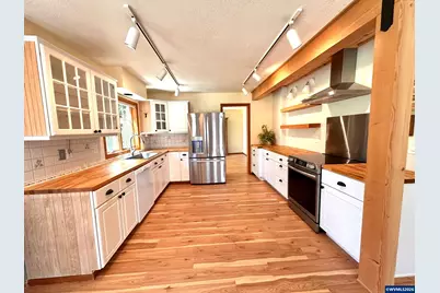 3569 NW Thrush Pl, Corvallis, OR 97330 - Photo 2