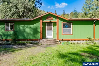 42927 Island Inn Dr, Lebanon, OR 97355 - Photo 8