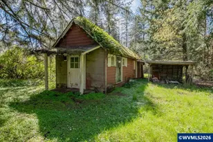 42927 Island Inn Dr, Lebanon, OR 97355 - Photo 46