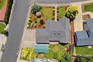 410 NW Byers Ln, Dallas, OR 97338 - Photo 36