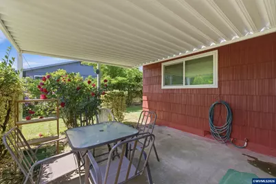 1765 Umpqua Rd, Woodburn, OR 97071 - Photo 20
