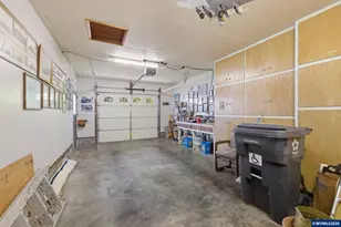 1765 Umpqua Rd, Woodburn, OR 97071 - Photo 18