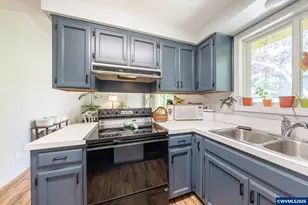 1340 Richard Ct, Independence, OR 97351 - Photo 14