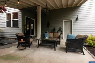 1450 NE Kerry Ct, McMinnville, OR 97128 - Photo 34