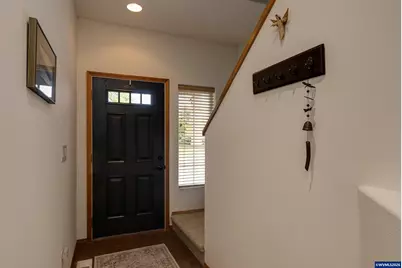 1450 NE Kerry Ct, McMinnville, OR 97128 - Photo 4