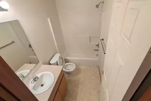 2143-2145 Dorsey Dr, Hubbard, OR 97032 - Photo 8