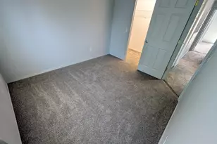 2143-2145 Dorsey Dr, Hubbard, OR 97032 - Photo 16