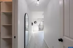 612 N 6th St, Carlton, OR 97111 - Photo 16