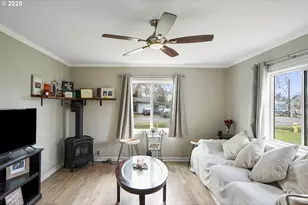 836 Eldin Ave SE, Salem, OR 97317 - Photo 4