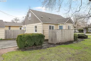 836 Eldin Ave SE, Salem, OR 97317 - Photo 2