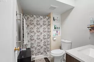 836 Eldin Ave SE, Salem, OR 97317 - Photo 12