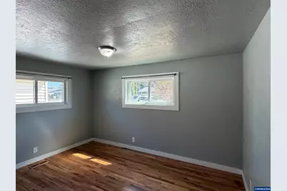 1285 30th Av NE, Salem, OR 97301 - Photo 20