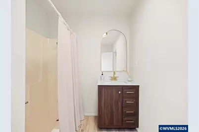 411 S 1st St, Silverton, OR 97381 - Photo 14