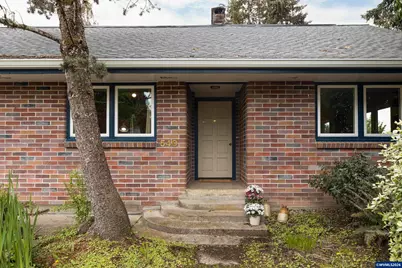 540 NW 9th St, McMinnville, OR 97128 - Photo 4