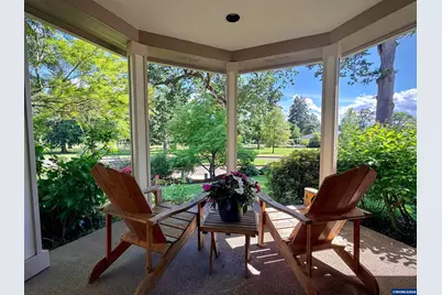 565 Shelokum Dr, Silverton, OR 93781 - Photo 4