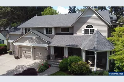 565 Shelokum Dr, Silverton, OR 93781 - Photo 1
