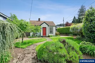 119 Wesley (605 Miller) St, Silverton, OR 97381 - Photo 1