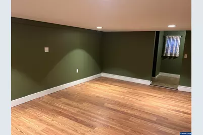 119 Wesley (605 Miller) St, Silverton, OR 97381 - Photo 30
