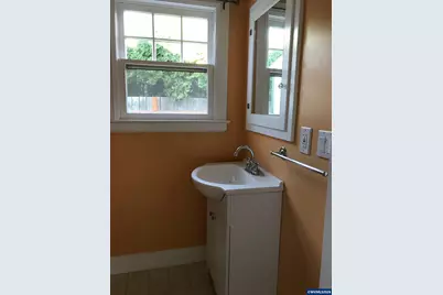 119 Wesley (605 Miller) St, Silverton, OR 97381 - Photo 24