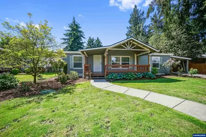 334 SE Hazel St, Mill City, OR 97360 - Photo 2