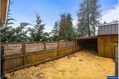 32900 Old Church Rd, Tangent, OR 97389 - Photo 34