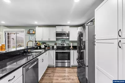 32900 Old Church Rd, Tangent, OR 97389 - Photo 10