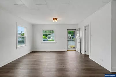 969 SE Miller Av, Dallas, OR 97338 - Photo 4