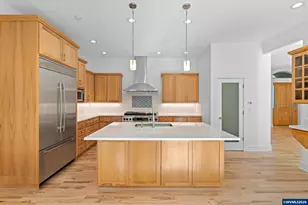 9145 Wallace Rd NW, Salem, OR 97304 - Photo 12