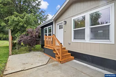 23077 SW Main St #17, Sherwood, OR 97140 - Photo 2