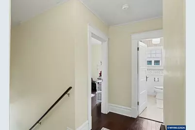 1496 Court St NE, Salem, OR 97301 - Photo 30